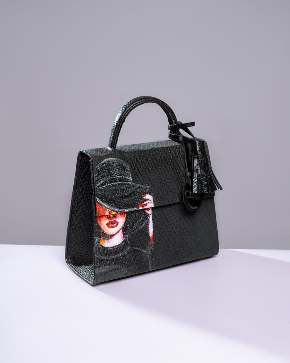 Black Elegant Midi Bag Obeibei Inspired